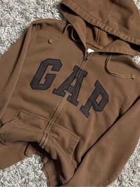 2000s GAP Brown Zip Hoodie